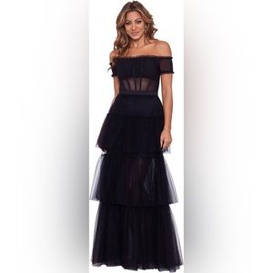 BETSY & ADAM Over-the-Shoulder Tiered Mesh Gown size 4